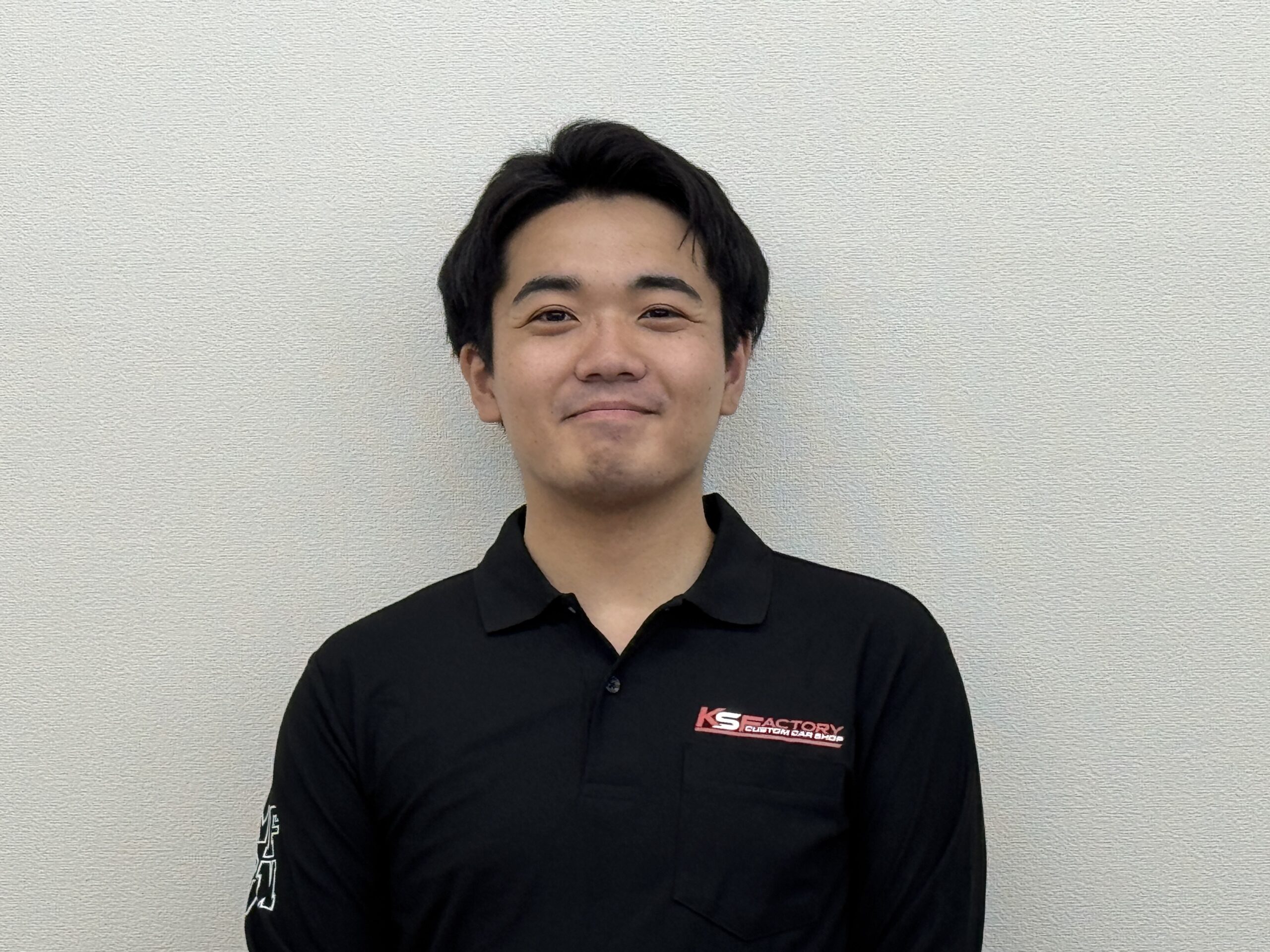 村里友弥