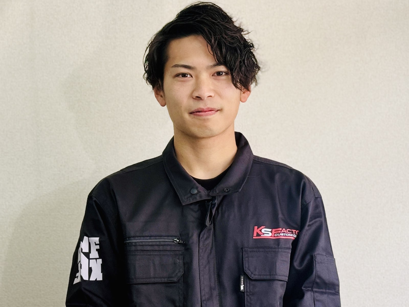 山本智弥