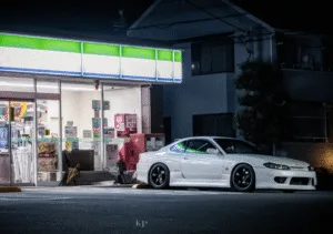 KumampetNISSAN S15 Silvia spec-S近所のコンビニ